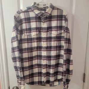 American eagle plaid shirt